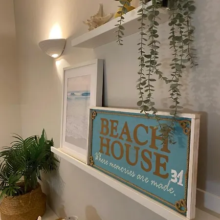 Апартаменти Saltwater *