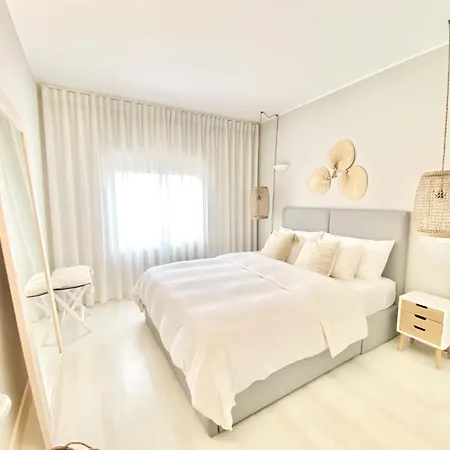 Апартаменти Saltwater Портіман